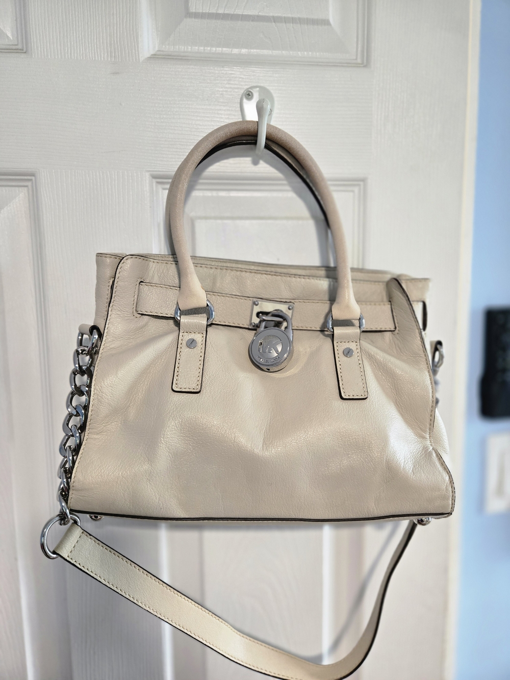 Cream Michael Kors Hamilton Leather Satchel Handbag with Chain Strap